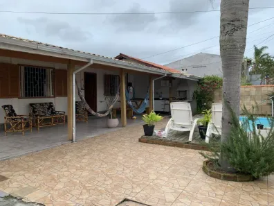 Casa com 7 Quartos à venda, 262m² no Ingleses do Rio Vermelho, Florianópolis