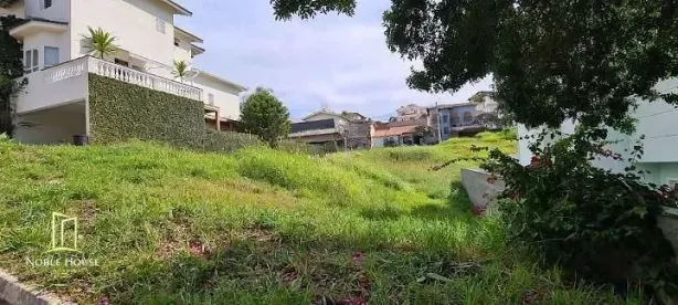 Lote/Terreno à venda, 450m² no Villaggio Capríccio, Louveira