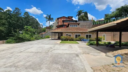 Casa de Condomínio com 3 Quartos para alugar, 340m² no Granja Viana, Cotia