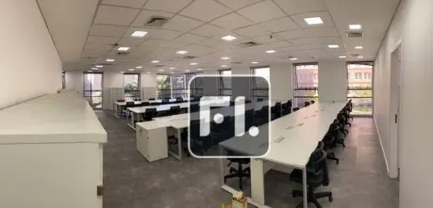 Sala Comercial para alugar, 270m² no Chácara Santo Antônio (Zona Sul), São Paulo