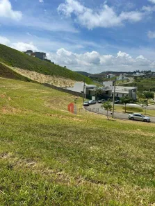 Lote/Terreno à venda, 682m² no São Pedro, Juiz de Fora