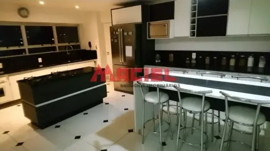 Apartamento com 4 Quartos à venda, 228m² no Centro, São José dos Campos