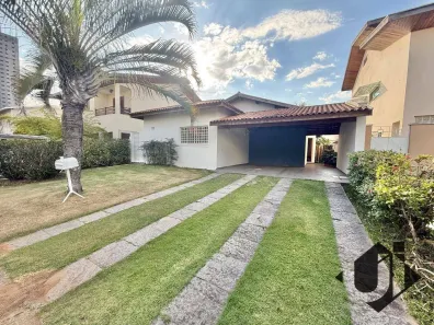 Casa de Condomínio com 3 Quartos à venda, 240m² no Condomínio Village Taubaté, Taubaté