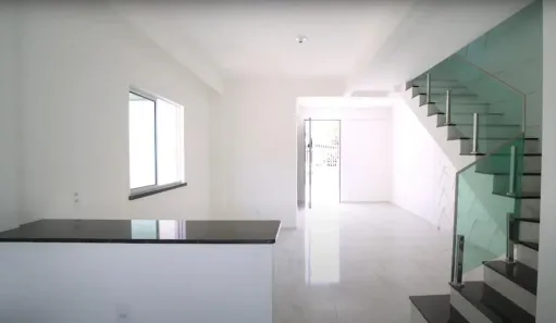 Sobrado com 3 Quartos à venda, 132m² no Parque Hawaí, Eusébio