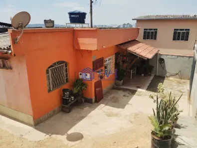 Casa com 3 Quartos à venda, 123m² no Califórnia, Belo Horizonte