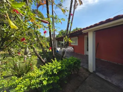 Fazenda/Sítio com 3 Quartos à venda, 178m² no ,