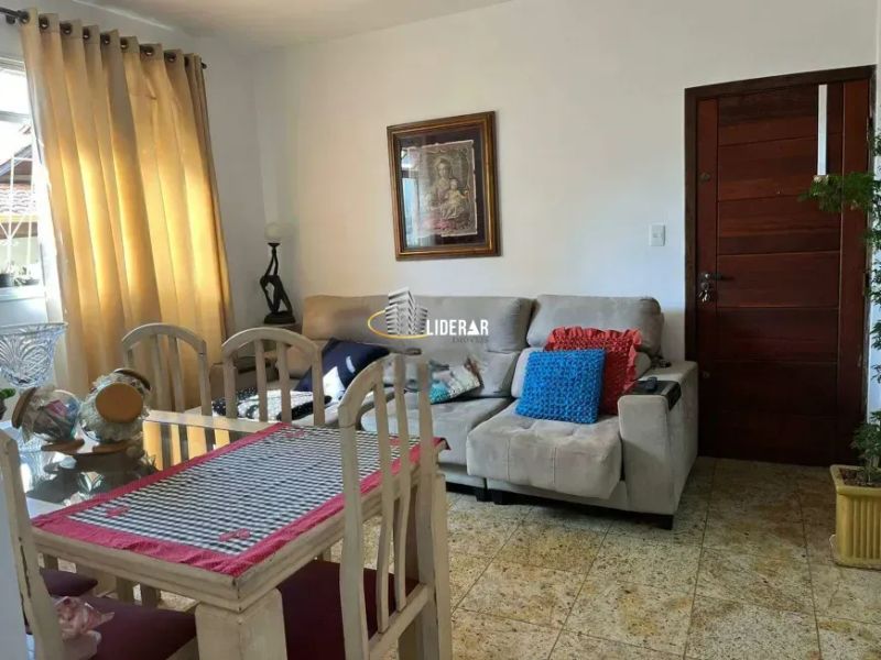 Apartamento com 3 quartos — Sagrada Família, Belo Horizonte