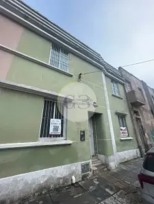 Sobrado com 2 Quartos para venda ou aluguel, 78m² no Centro, Rio Grande