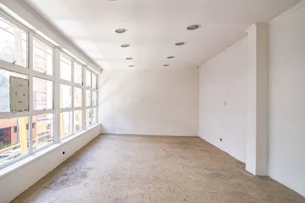 Ponto Comercial com 3 Quartos para alugar, 40m² no Cerqueira César, São Paulo