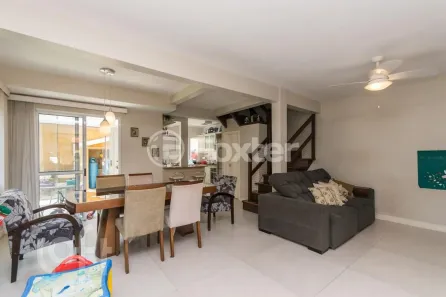 Casa de Condomínio com 3 Quartos à venda, 178m² no Mário Quintana, Porto Alegre