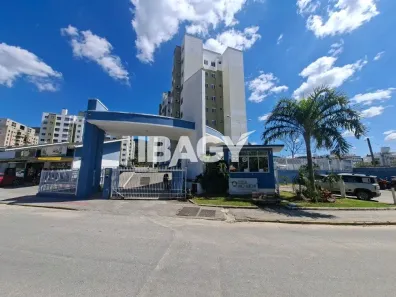 Apartamento com 2 Quartos para alugar, 51m² no Pedra Branca, Palhoça
