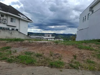 Lote/Terreno à venda, 450m² no Condomínio Residencial Jaguary, São José dos Campos