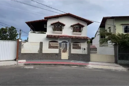 Casa com 4 Quartos à venda, 311m² no Parque Residencial Laranjeiras, Serra