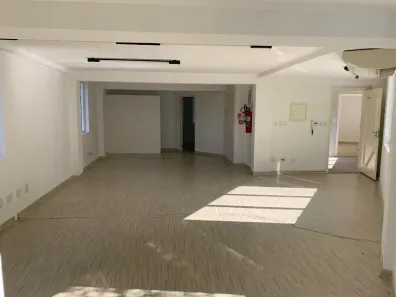 Prédio Comercial para alugar, 550m² no Vila Madalena, São Paulo