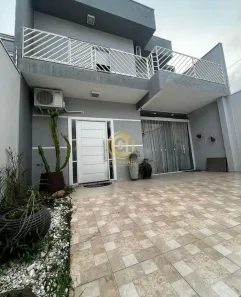 Sobrado com 3 Quartos à venda, 135m² no Loteamento Villa Branca, Jacareí