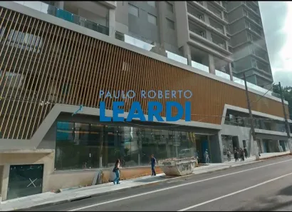 Ponto Comercial para alugar, 246m² no Vila Mariana, São Paulo