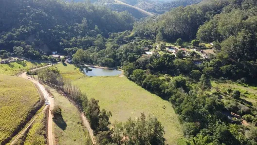 Fazenda/Sítio com 3 Quartos à venda, 1008000m² no Pedro do Rio, Petrópolis