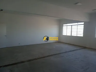 Ponto Comercial para alugar, 267m² no Santo Antônio, Osasco