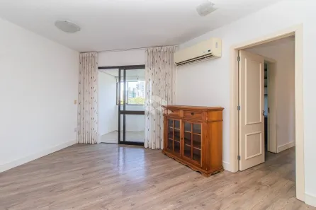 Apartamento com 3 Quartos à venda, 100m² no Boa Vista, Porto Alegre