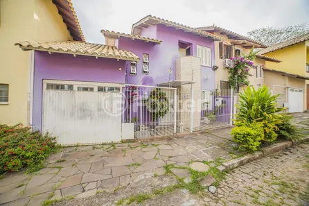 Casa com 2 Quartos à venda, 118m² no Cavalhada, Porto Alegre