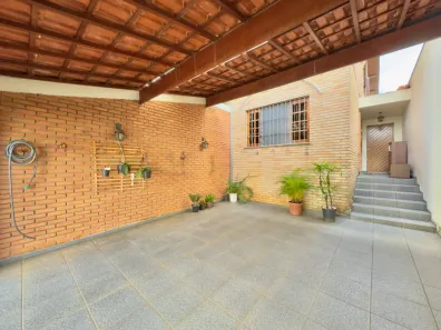 Sobrado com 3 Quartos à venda, 157m² no Vila Marari, São Paulo
