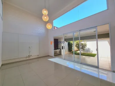 Casa de Condomínio com 3 Quartos à venda, 200m² no Betel, Paulínia