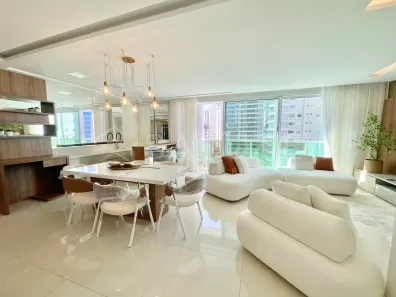 Apartamento com 4 Quartos para alugar, 160m² no Centro, Balneário Camboriú