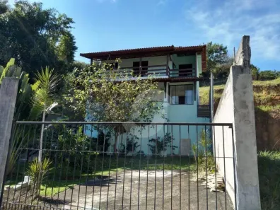 Casa de Condomínio com 2 Quartos à venda, 160m² no Flamengo, Maricá
