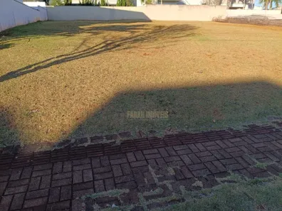 Lote/Terreno com 1 Quarto à venda, 728m² no Vivendas do Arvoredo, Londrina
