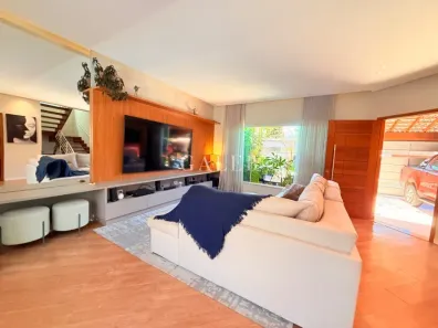 Sobrado com 3 Quartos à venda, 148m² no Vila Petrópolis, Atibaia