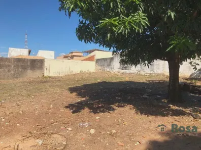 Lote/Terreno à venda, 420m² no Jardim Itália, Cuiabá