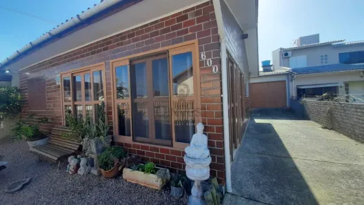 Casa com 2 Quartos à venda, 190m² no Centro, Balneário Arroio do Silva