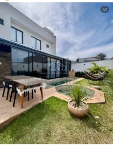 Casa de Condomínio com 4 Quartos à venda, 250m² no Jardins Bolonha, Senador Canedo