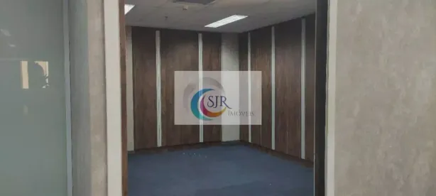Sala Comercial para alugar, 241m² no Itaim Bibi, São Paulo