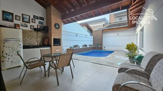 Casa com 4 Quartos à venda, 226m² no Jardim Maria Helena, Nova Odessa