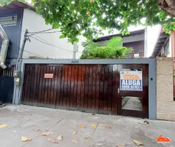 Sala Comercial com 3 Quartos para alugar, 328m² no Batista Campos, Belém
