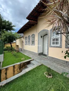 Casa com 3 Quartos à venda, 133m² no Jardim Amália, Volta Redonda