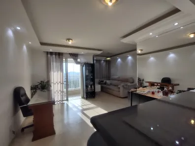 Apartamento com 3 Quartos à venda, 70m² no Jardim Maria Rosa, Taboão da Serra