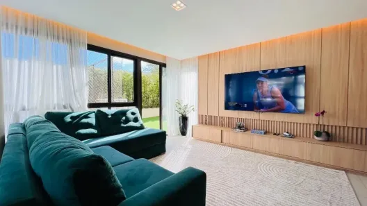 Apartamento com 3 Quartos para alugar, 173m² no Córrego Grande, Florianópolis