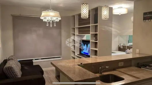 Apartamento com 1 Quarto à venda, 37m² no Três Figueiras, Porto Alegre