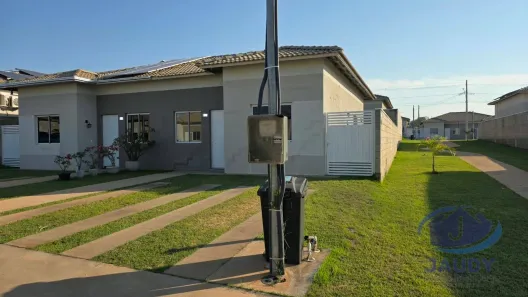 Casa de Condomínio com 2 Quartos para alugar, 200m² no Petrópolis, Várzea Grande