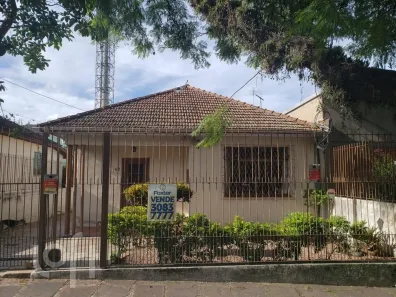 Casa com 2 Quartos à venda, 130m² no Jardim Sabará, Porto Alegre
