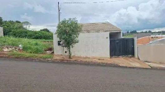Casa com 2 Quartos à venda, 77m² no Jardim Paulino Fedrigo, Arapongas