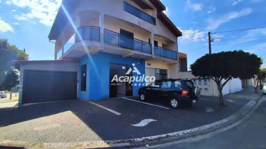 Casa com 3 Quartos à venda, 230m² no Parque Residencial Jaguari, Americana
