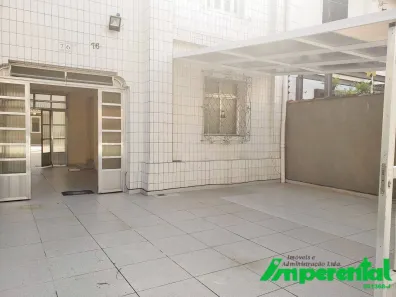 Casa com 3 Quartos para alugar, 150m² no Boqueirão, Santos