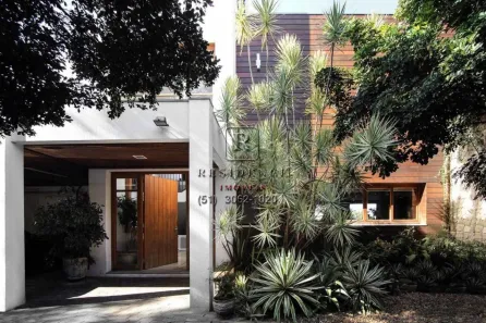 Casa com 4 Quartos à venda, 900m² no Vila Assunção, Porto Alegre