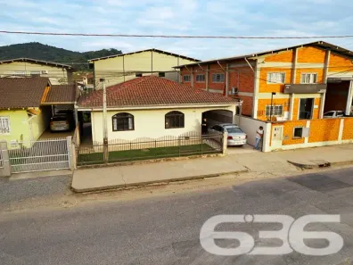 Casa com 3 Quartos à venda, 150m² no Jardim Sofia, Joinville