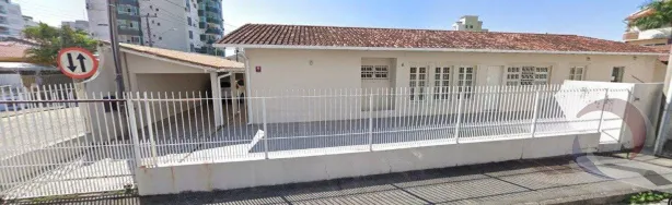 Lote/Terreno à venda, 325m² no Trindade, Florianópolis
