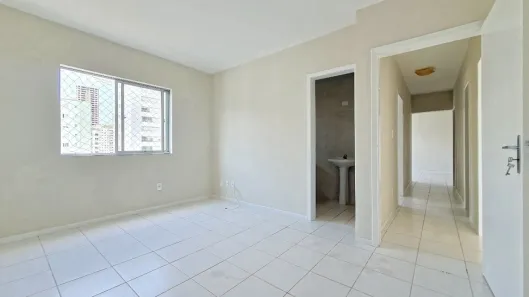 Apartamento com 3 Quartos à venda, 118m² no Pioneiros, Balneário Camboriú