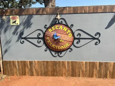 Fazenda/Sítio com 2 Quartos à venda, 27000m² no , Terenos
